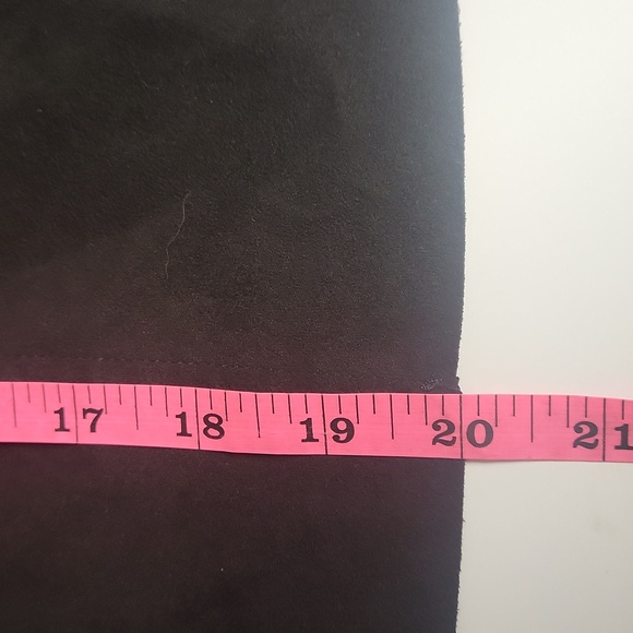 Sofia Vergara light sweater sm - Picture 5 of 8